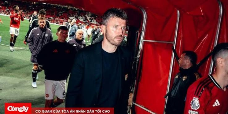 Carrick ca ngợi bản lĩnh của Man Utd 3 3 6