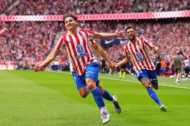 Alvarez trầm cảm trong lúc đòi sang Barca
