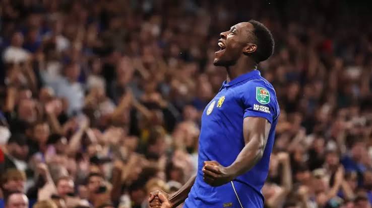 Welbeck ghi bàn đầu tiên cho Chelsea: Cột mốc ấn tượng 3 images 5