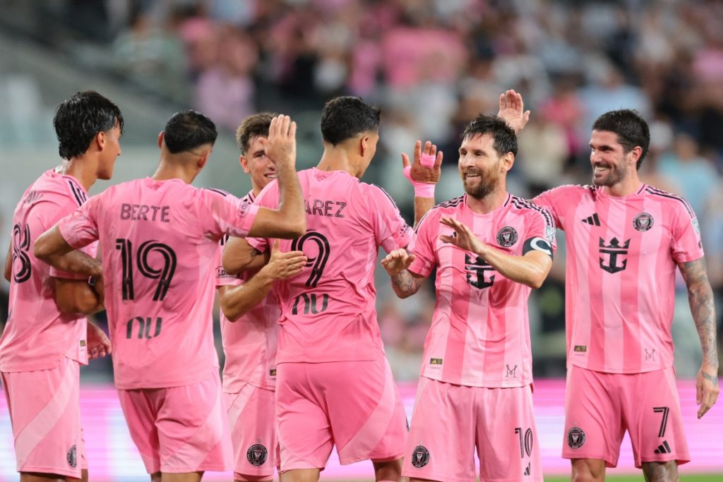 Messi ghi bốn bàn trong chiến thắng 7-1 của Inter Miami 4 messi ghi 4 ban 3